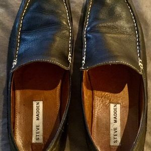 Steve Madden Leather Loafer/Slip-Ons